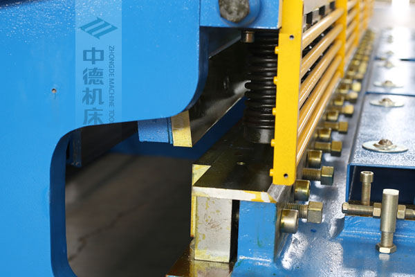 ZDS-432選用上海優(yōu)質(zhì)刀片，使用壽命更長.jpg